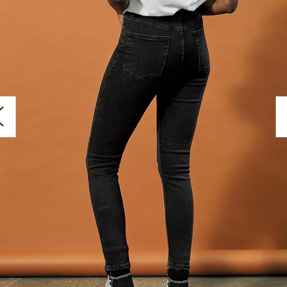 Urban Outfitters Skinny Black Jeans -  UK 8 - Picture 2 of 4